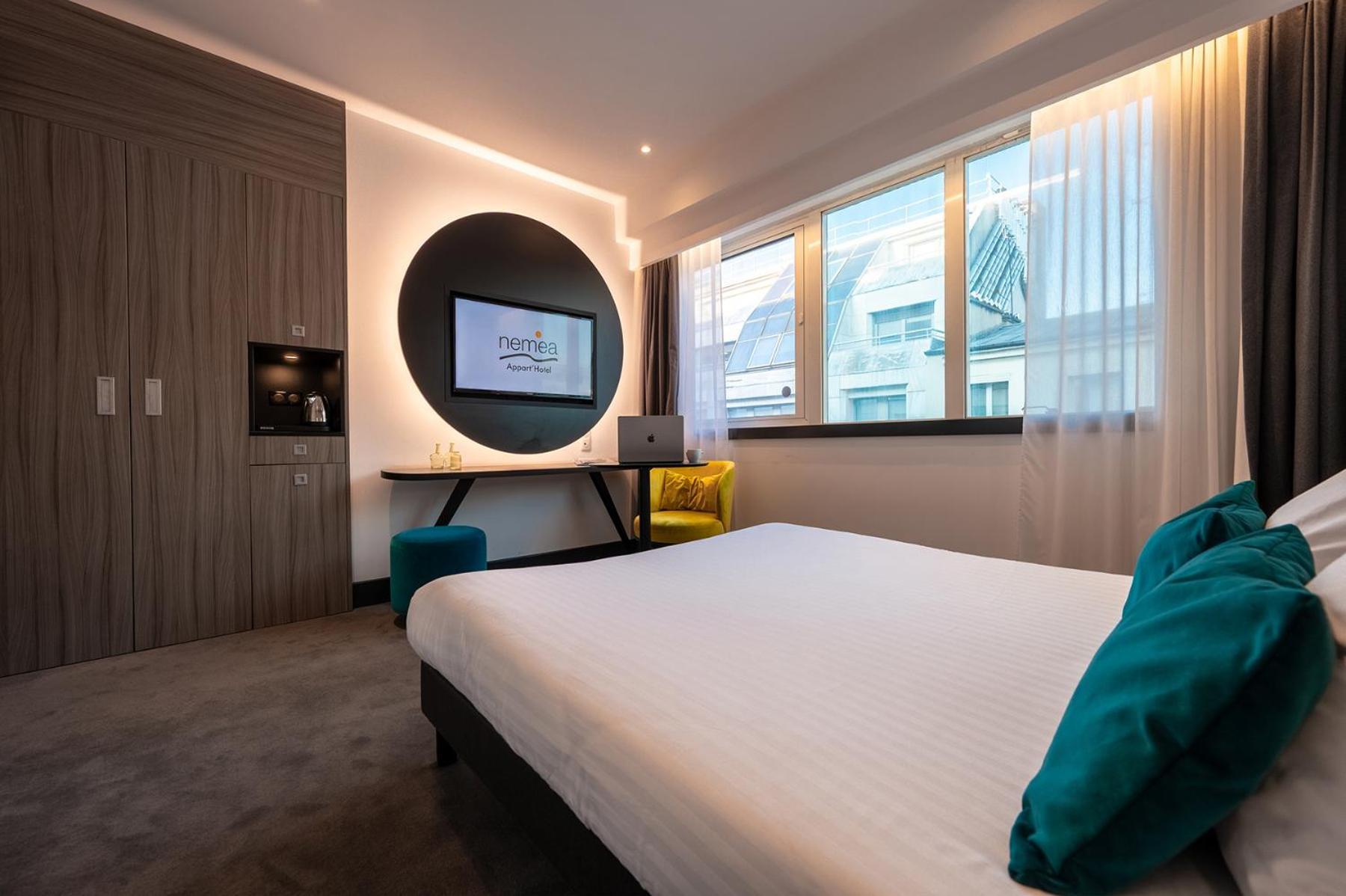 Néméa Paris 4*