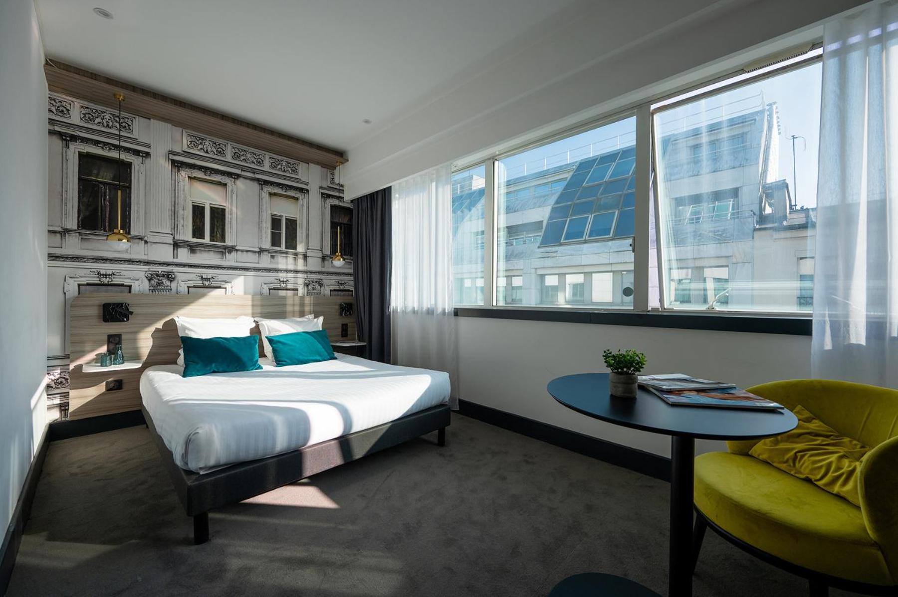 Néméa Paris 4*